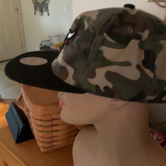 Chicago bulls camo hat adjustable - Picture 2 of 6